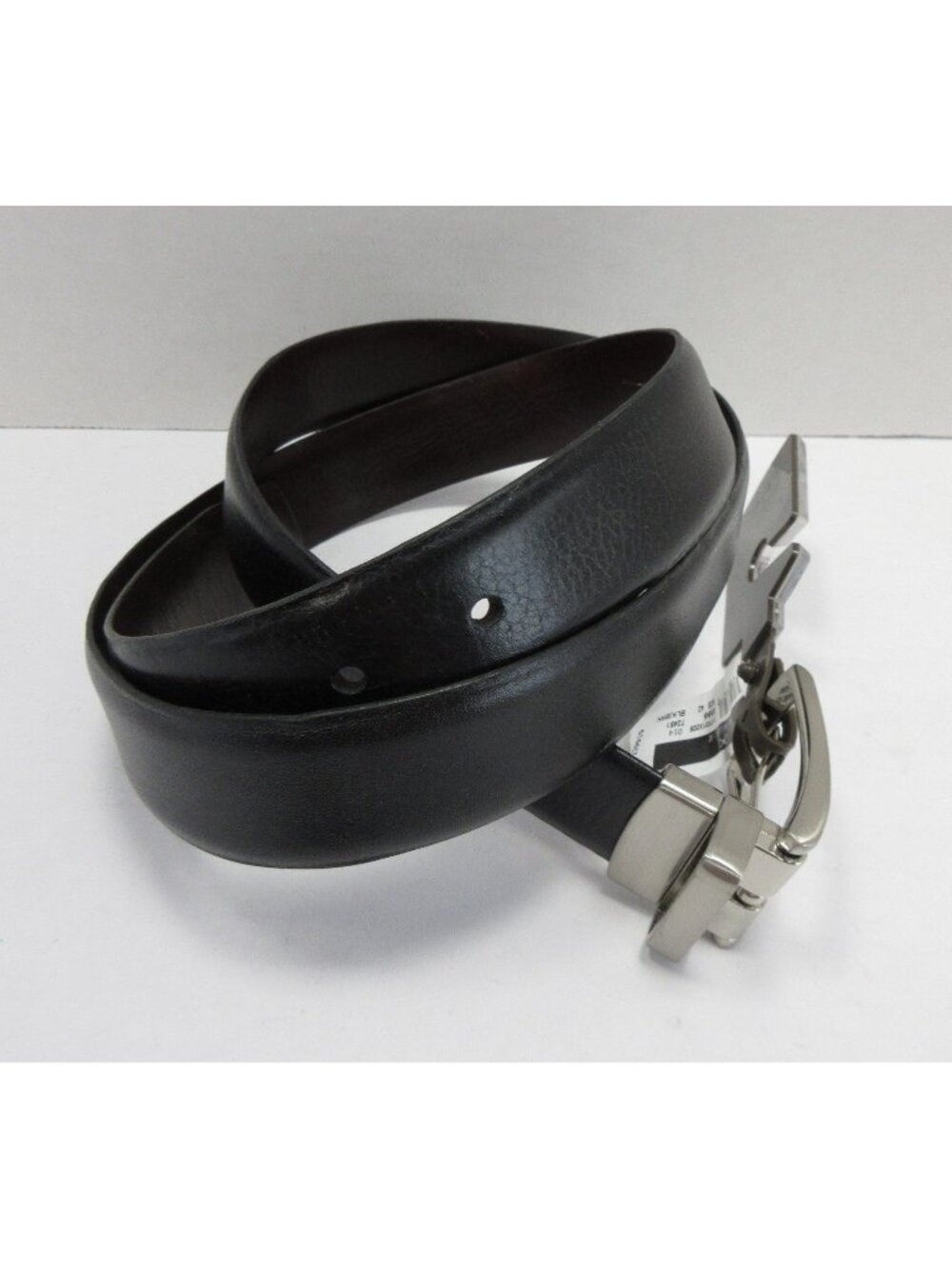 Trafalgar Belt 42 Brown Full Grain Leather Reversible Dress Casual NEW